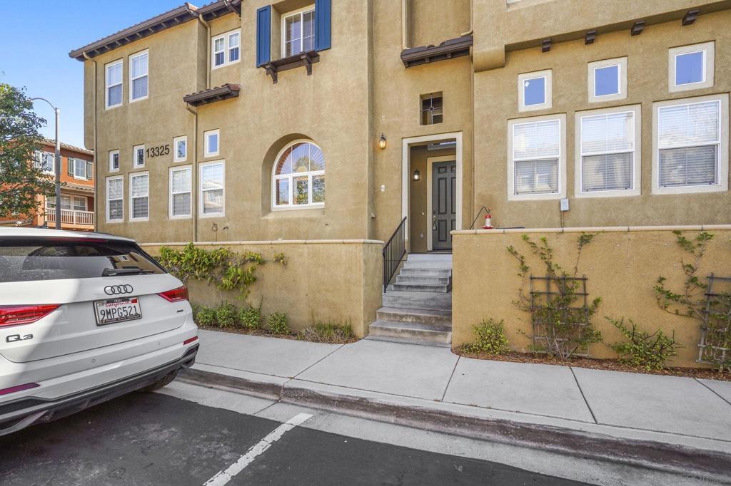 MLS #260024761SD image #0