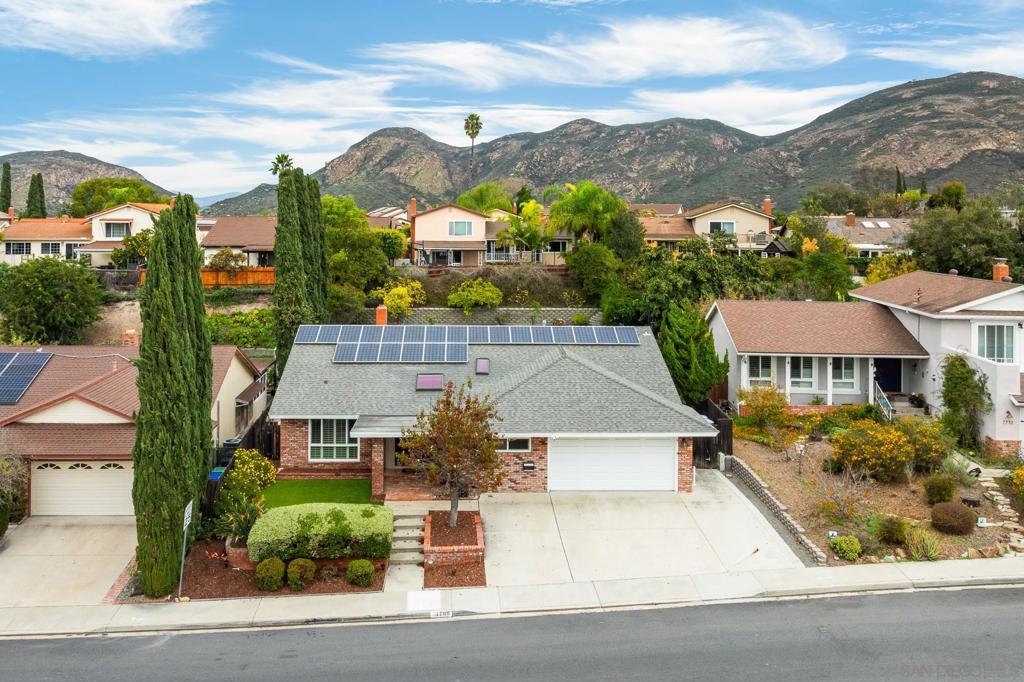 MLS #2600249SD image #0