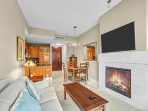 MLS #260025193SD image #0