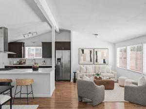 MLS #260025218SD image #0