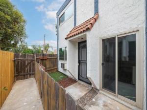 MLS #260025334SD image #0