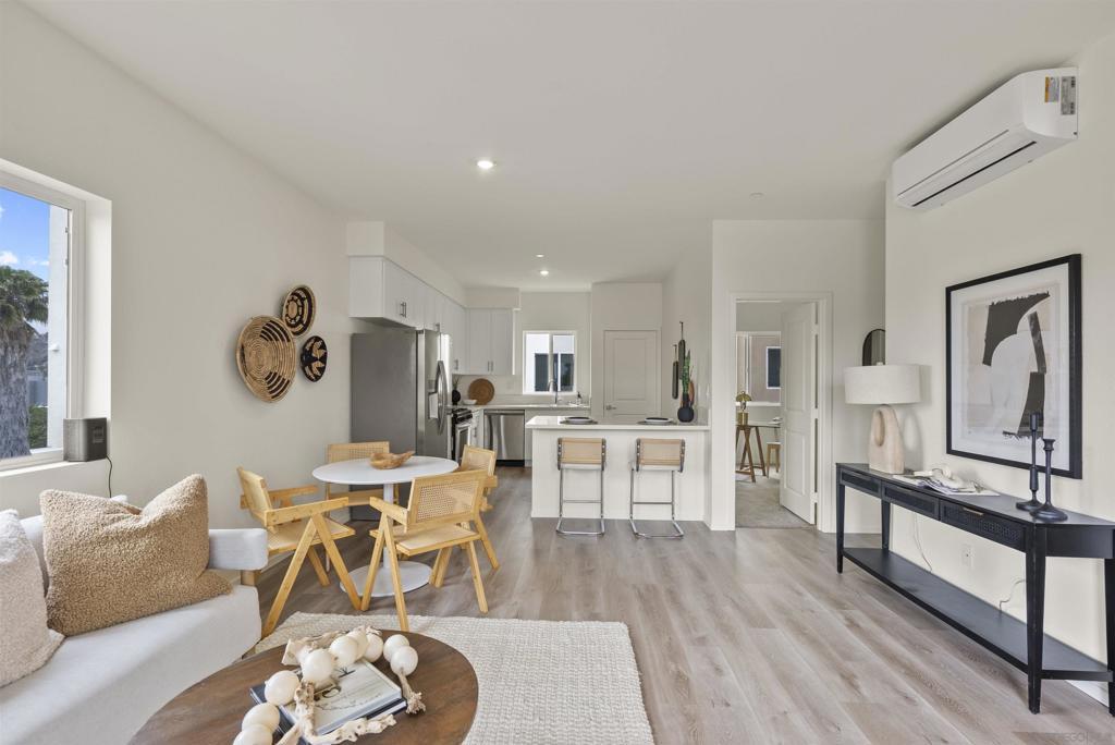 MLS #2600439SD image #0