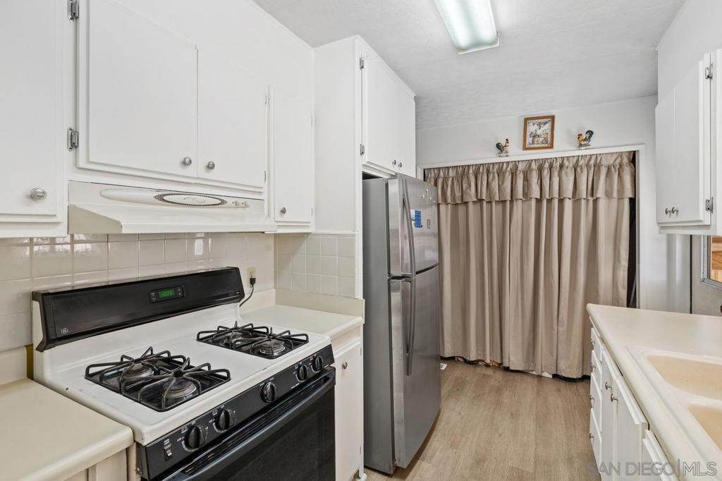 MLS #2600479SD image #0