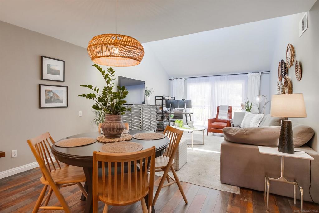 MLS #2600492SD image #0