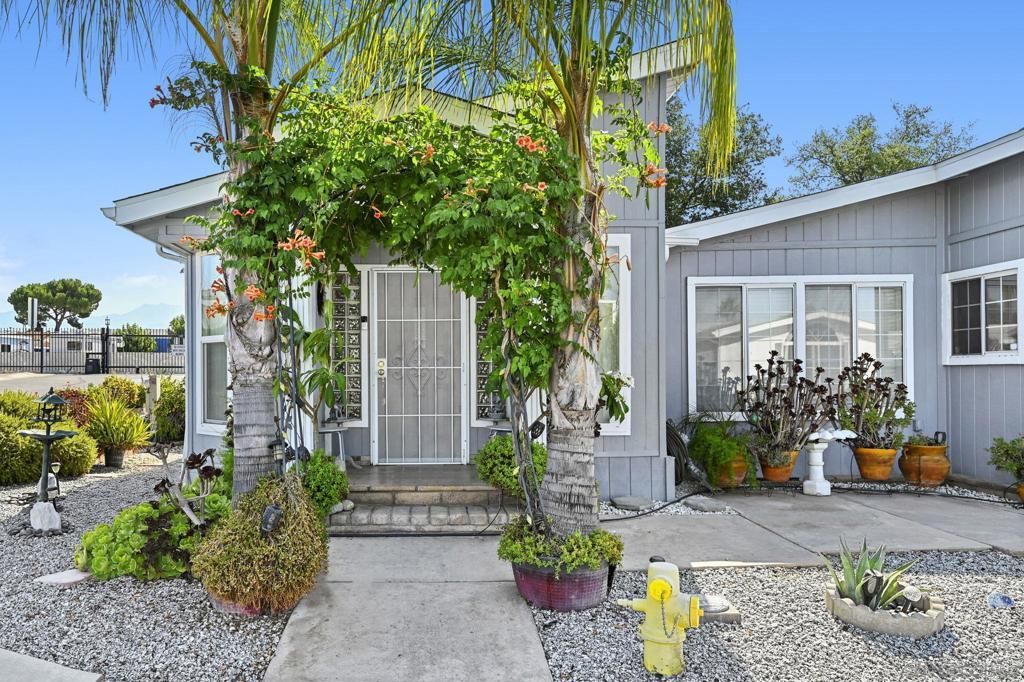 MLS #2600508SD image #0