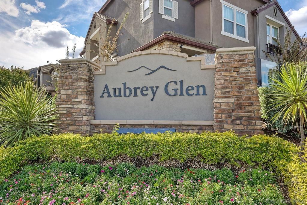 MLS #2600560SD image #0