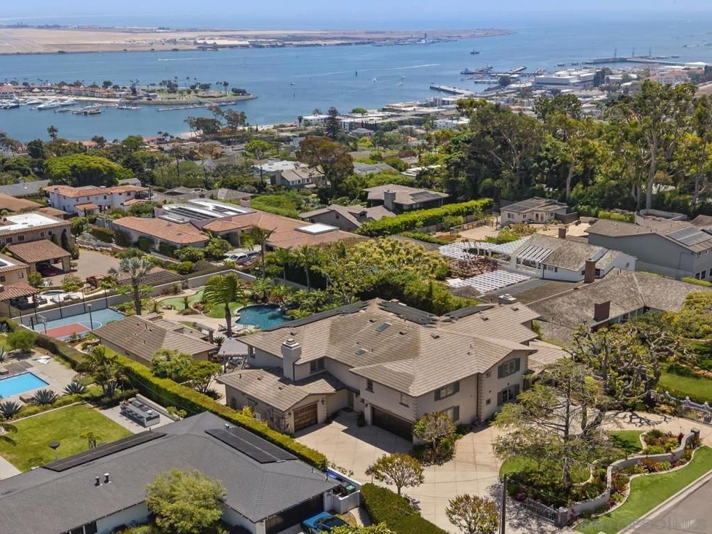 MLS #2600601SD image #0