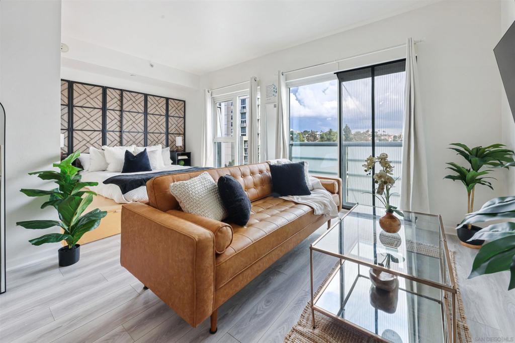 MLS #2600606SD image #0