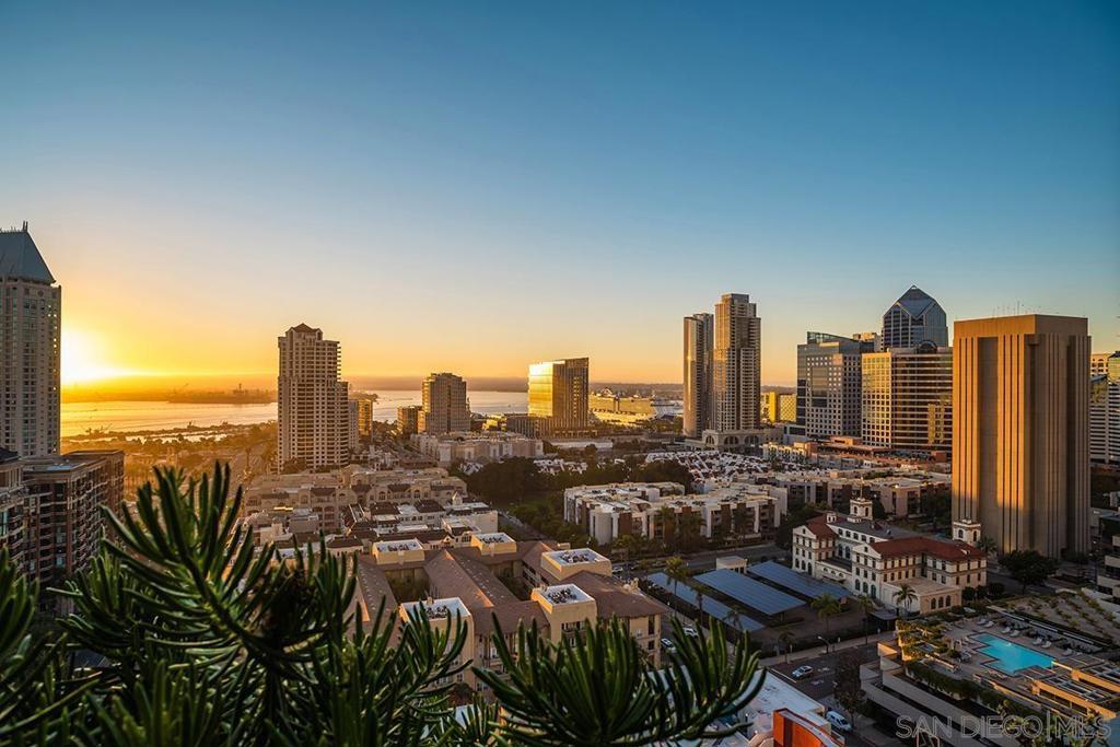 MLS #2600799SD image #0