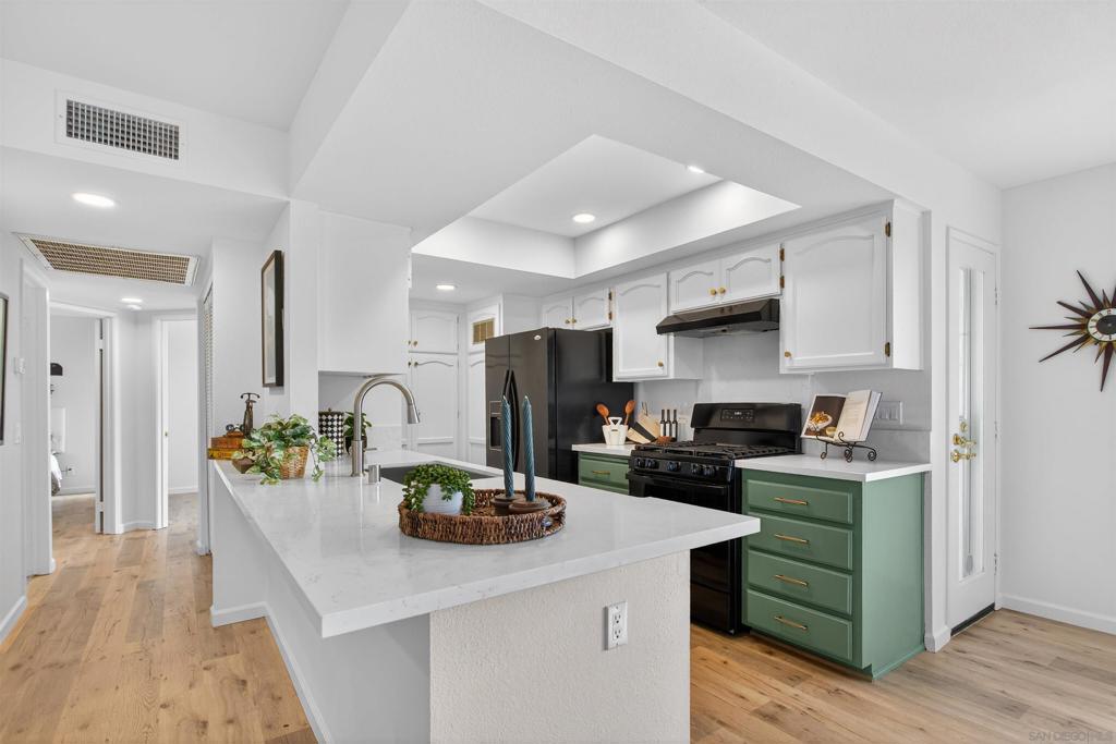 MLS #2600866SD image #0