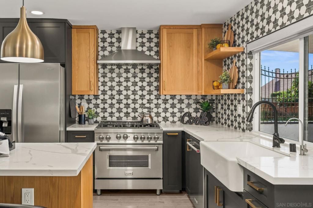 MLS #2601006SD image #0