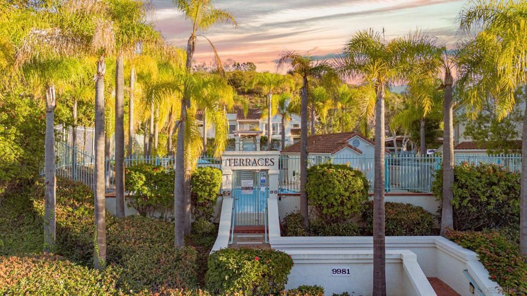 MLS #2601052SD image #0