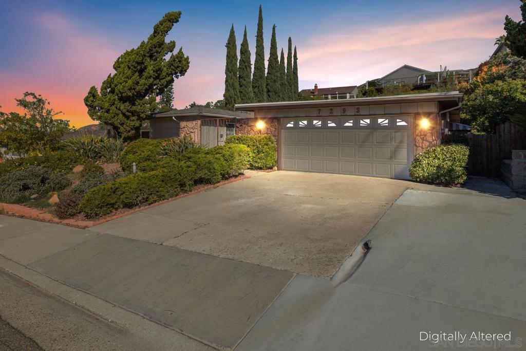 MLS #2601063SD image #0