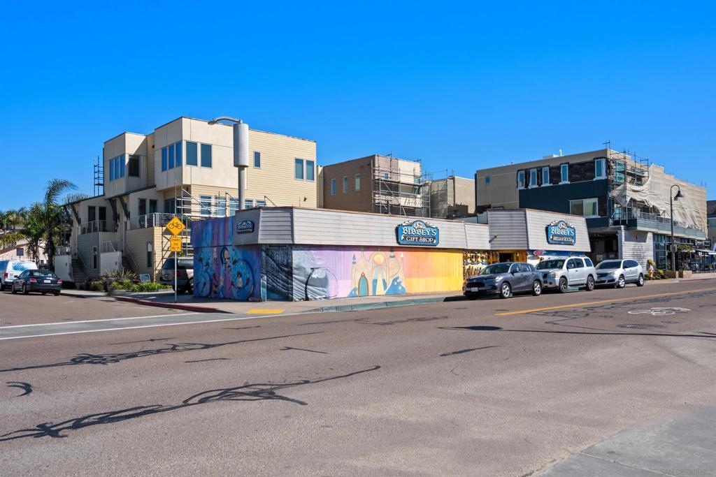 MLS #2601165SD image #0