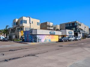 MLS #2601165SD image #0