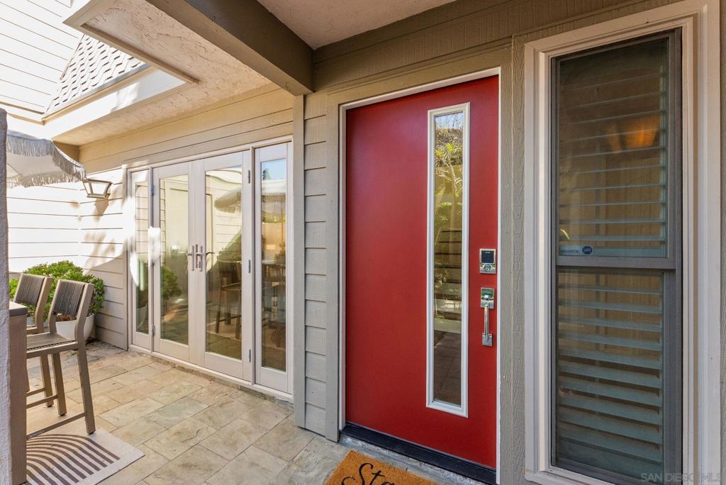 MLS #2601171SD image #0