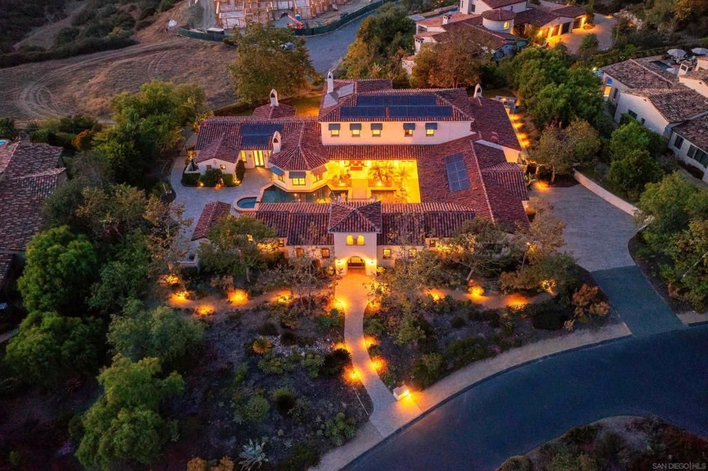 MLS #2601233SD image #0