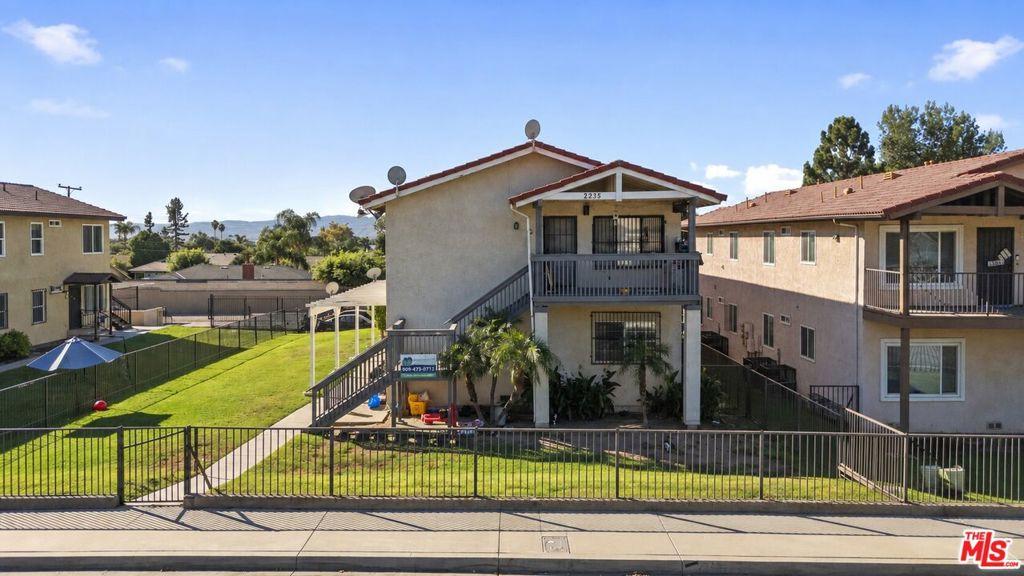 MLS #26101736 image #0