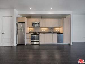 MLS #26101741 image #0