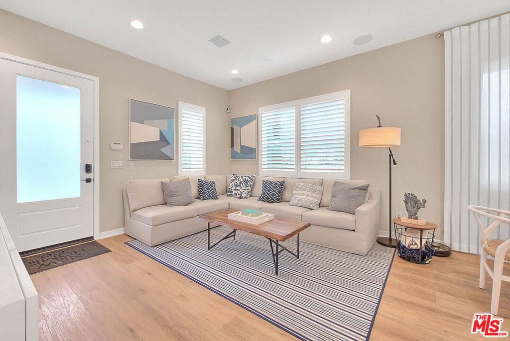 MLS #26632041 image #0