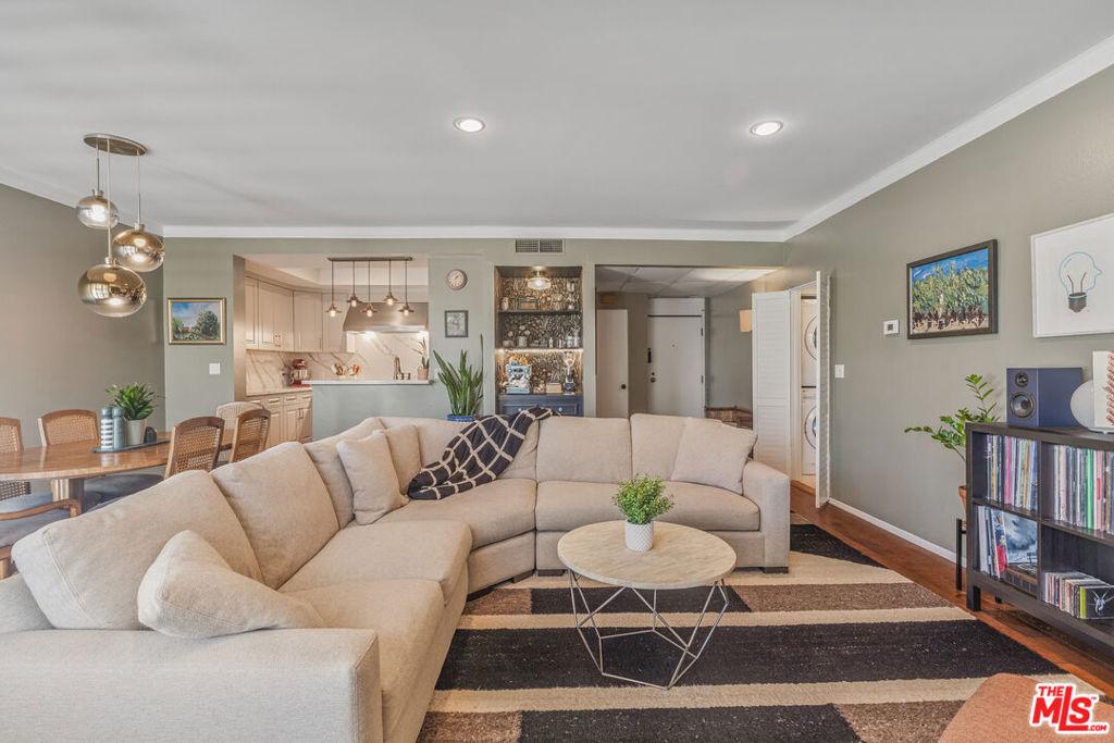 MLS #26632165 image #0