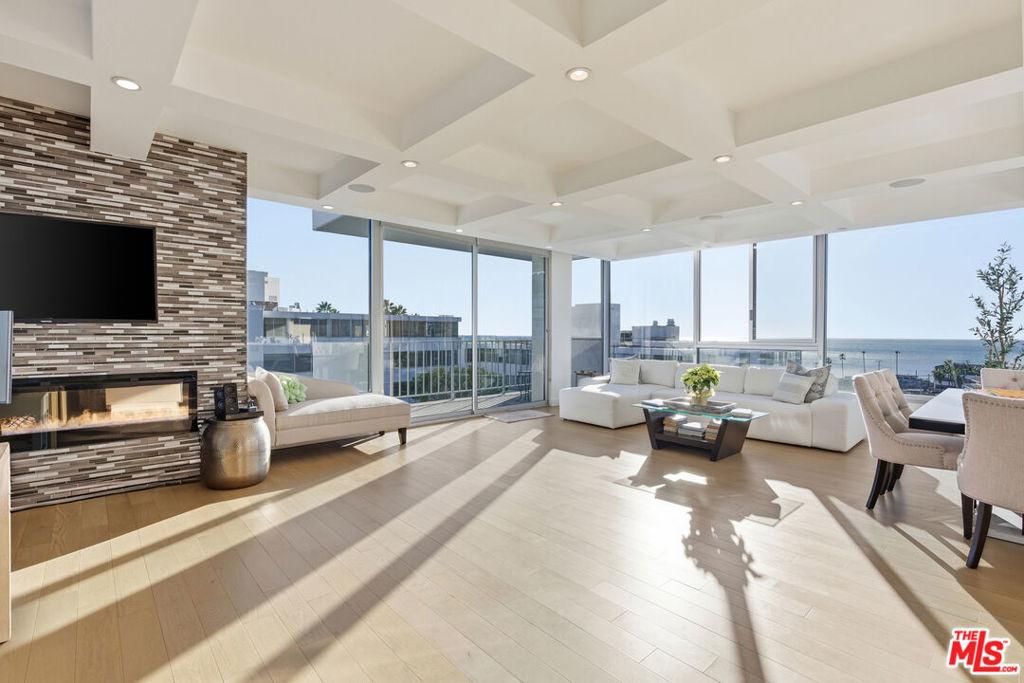 MLS #26632375 image #0