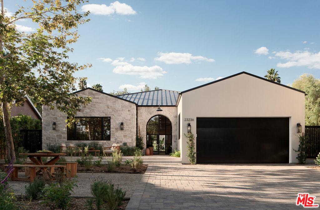 MLS #26632805 image #0