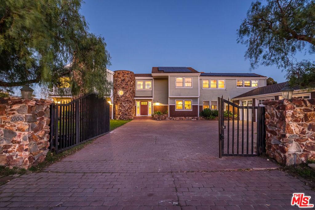 MLS #26632895 image #0