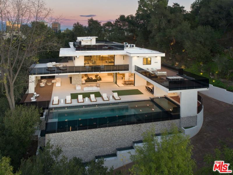 MLS #26633097 image #0