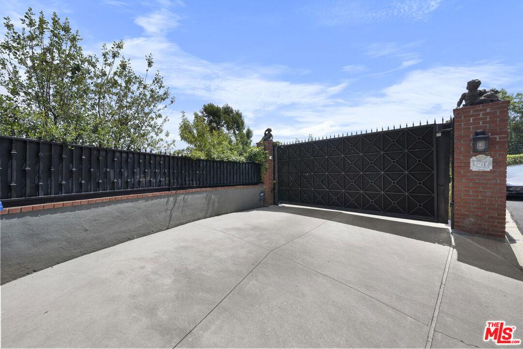 MLS #26633535 image #0