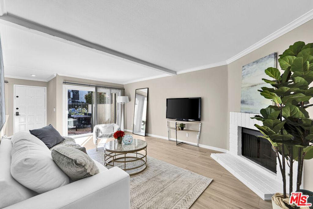 MLS #26633693 image #0