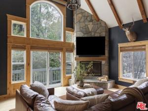 MLS #26634181 image #0
