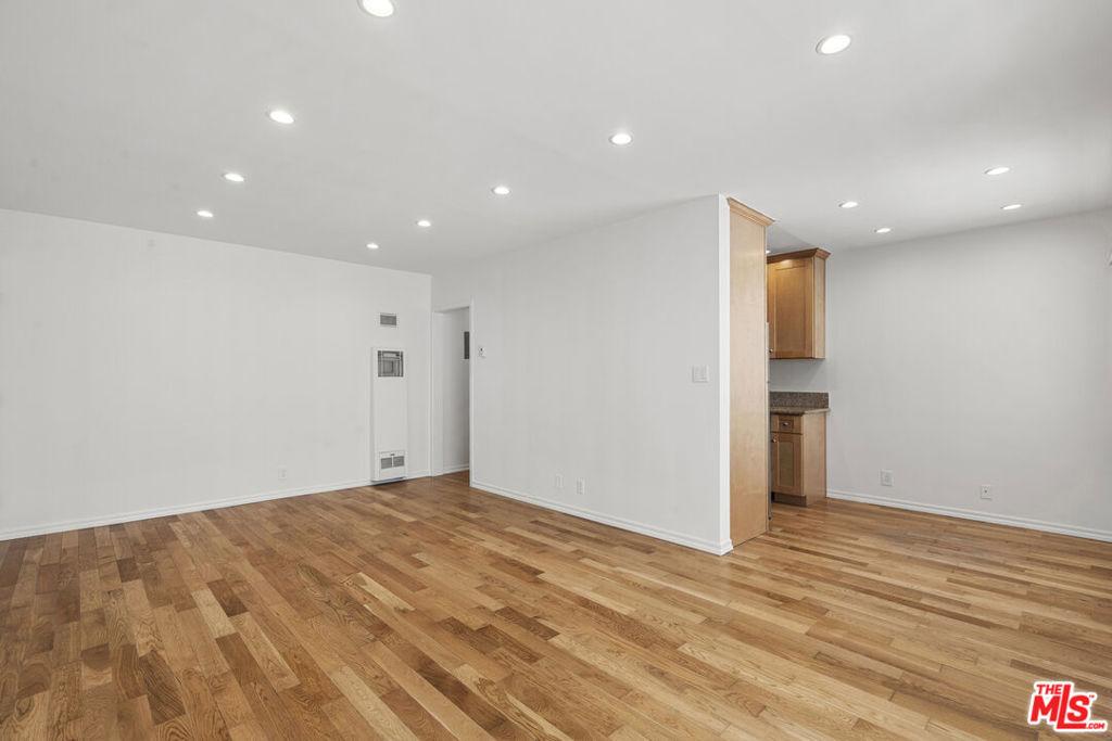 MLS #26634543 image #0