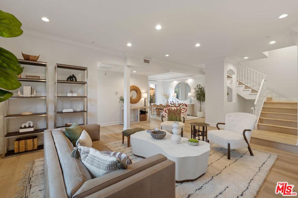 MLS #26634915 image #0