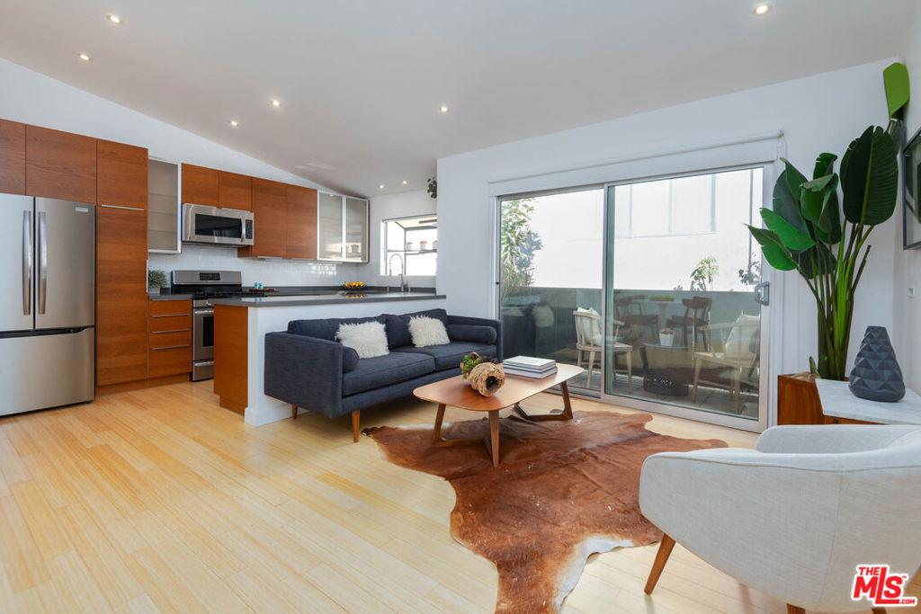 MLS #26635193 image #0