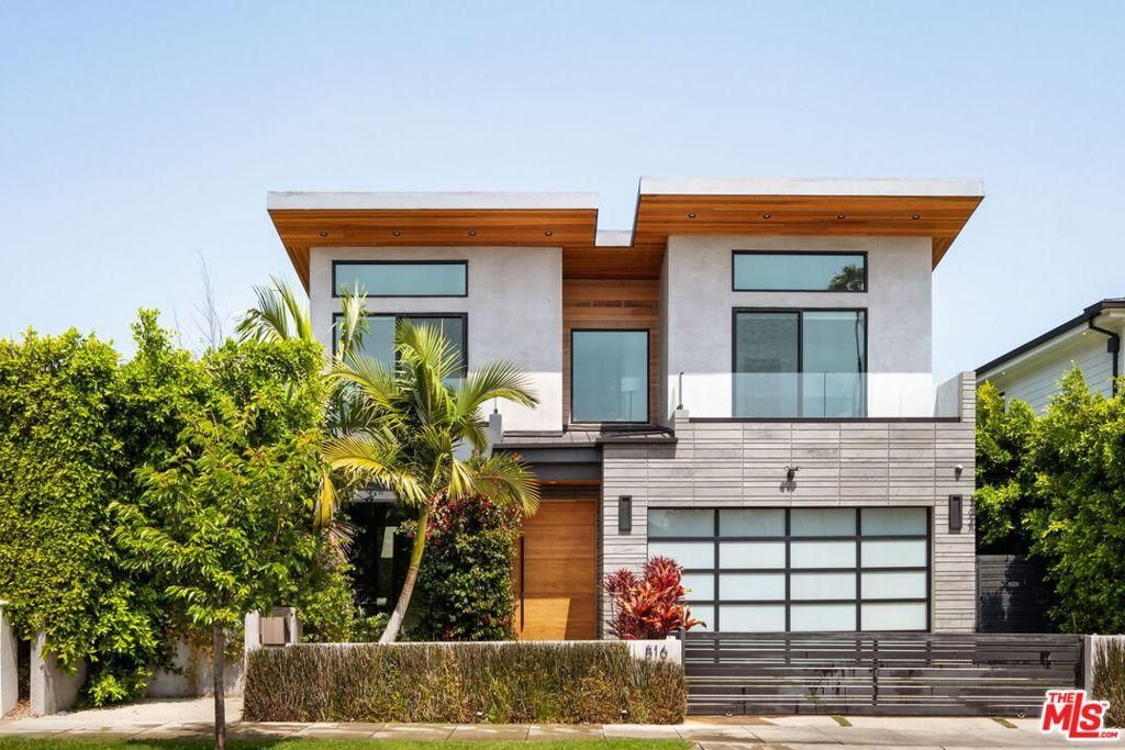 MLS #26635379 image #0