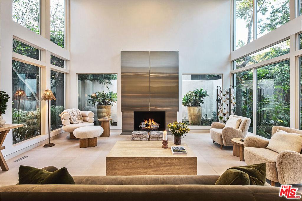 MLS #26635477 image #0