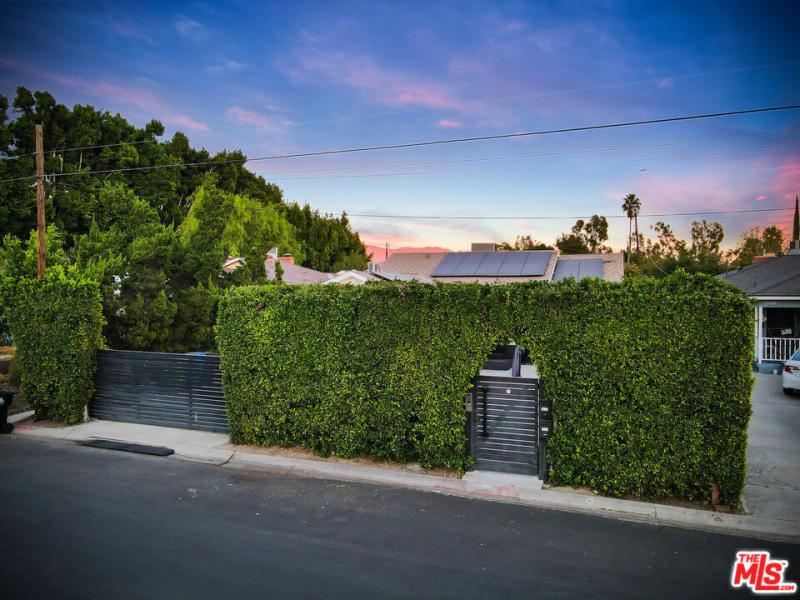 MLS #26635879 image #0