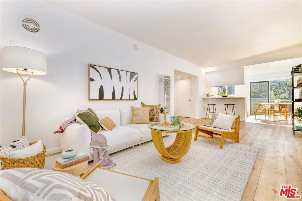 MLS #26636033 image #0