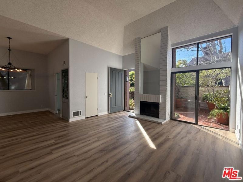 MLS #26636037 image #0