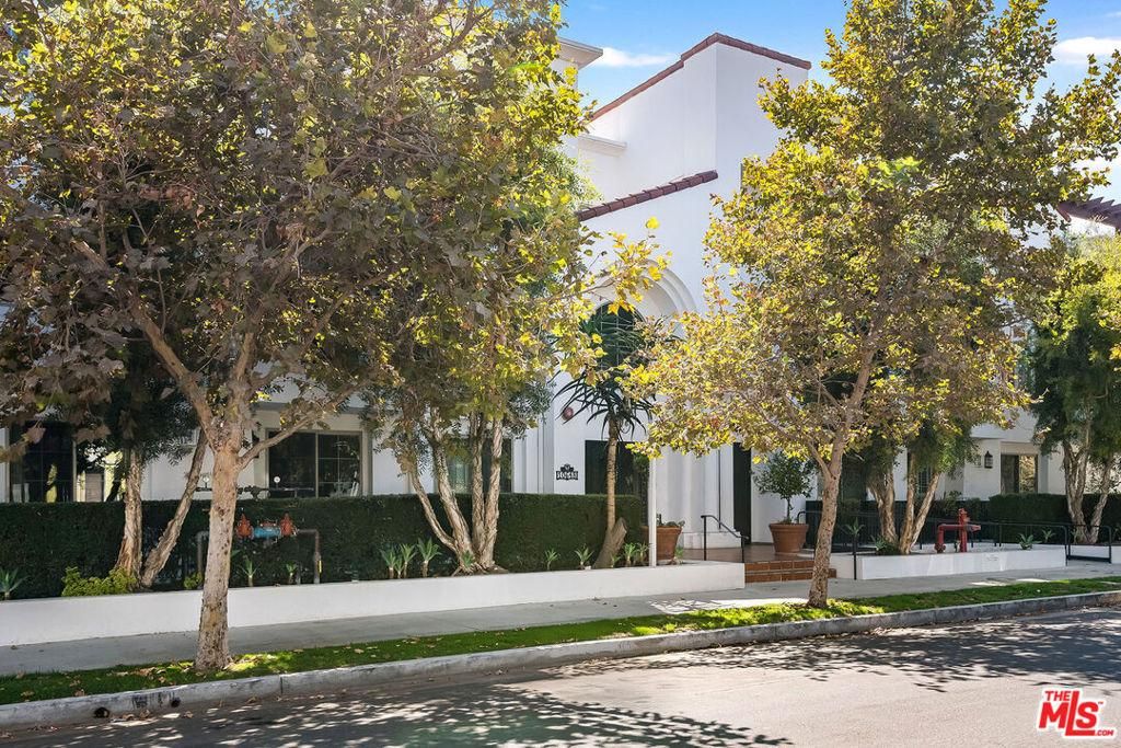 MLS #26636403 image #0