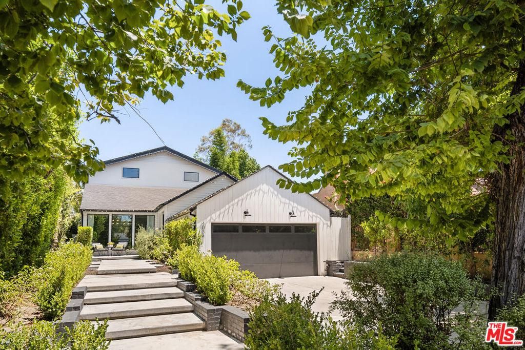 MLS #26636773 image #0