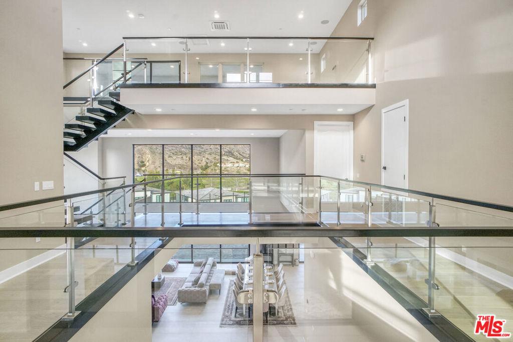 MLS #26637155 image #0