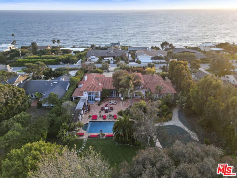 7332 Birdview AV Malibu CA 90265 | MLS #25516851 87 MLS #25516851 image #0