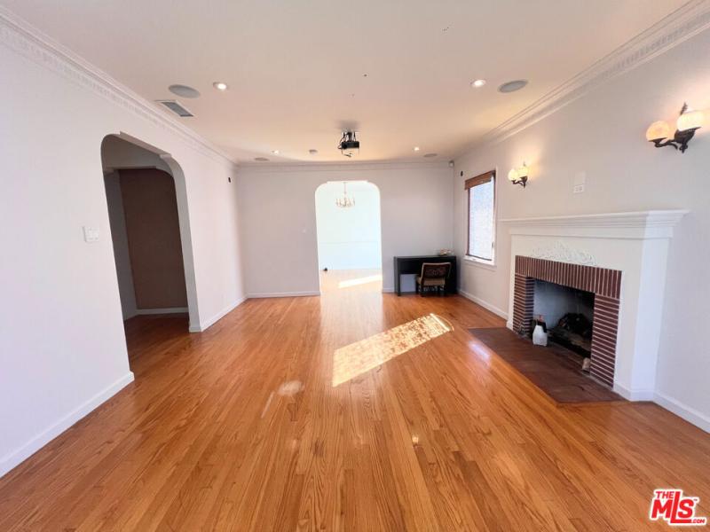 MLS #26638417 image #0