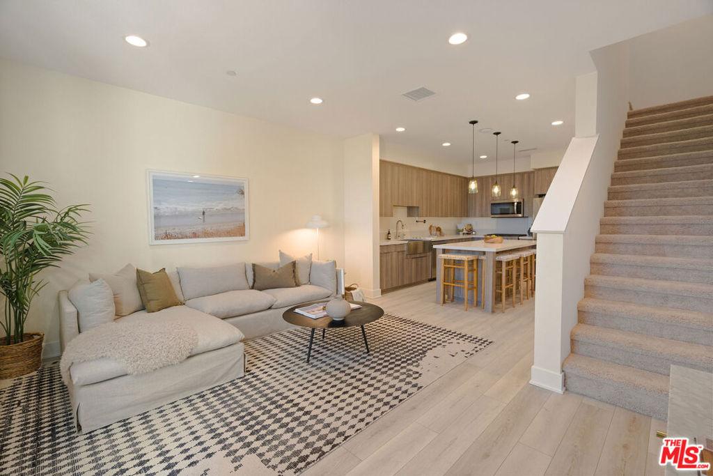 MLS #26638463 image #0