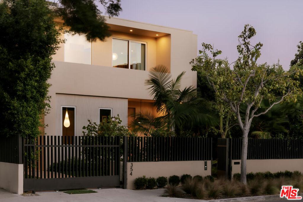 MLS #26638935 image #0