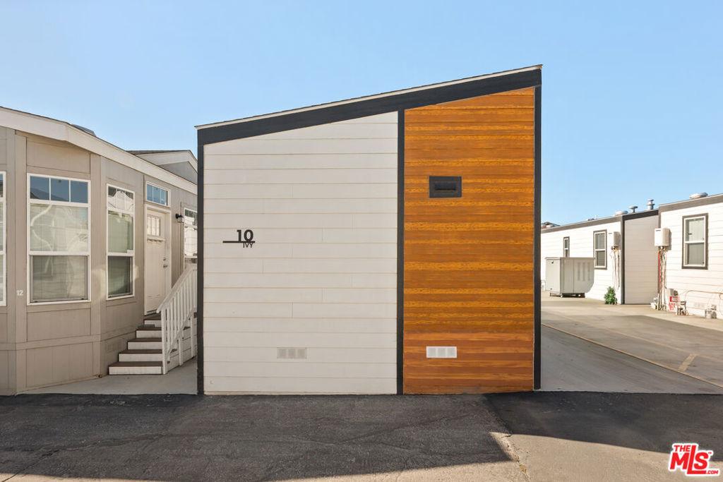 MLS #26640825 image #0