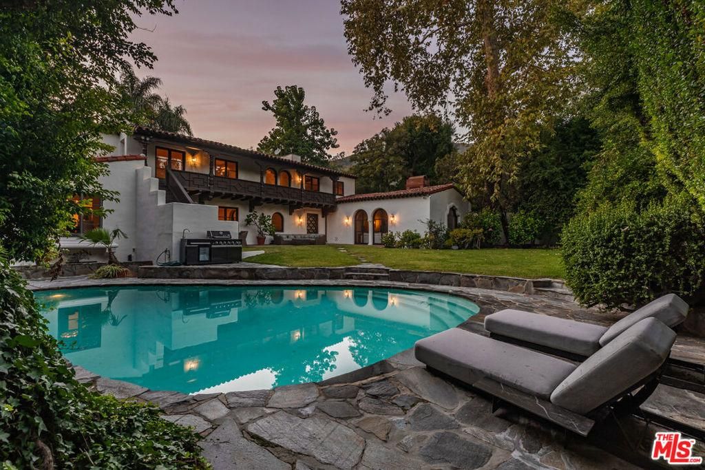 MLS #26641305 image #0