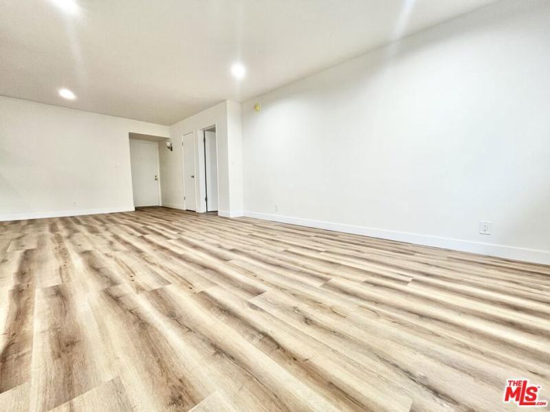 1784 N Sycamore Ave Los Angeles CA 90028 | MLS #26642361 45 MLS #26642361 image #0